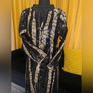 Elegant Black and Gold Sequin Dress